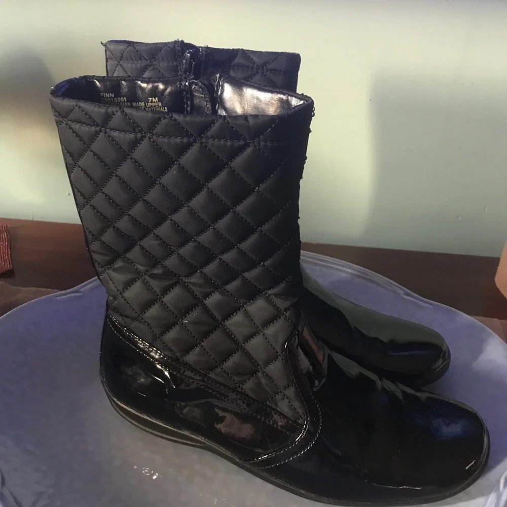 Trade plz do not buy NATURALIZER Boots